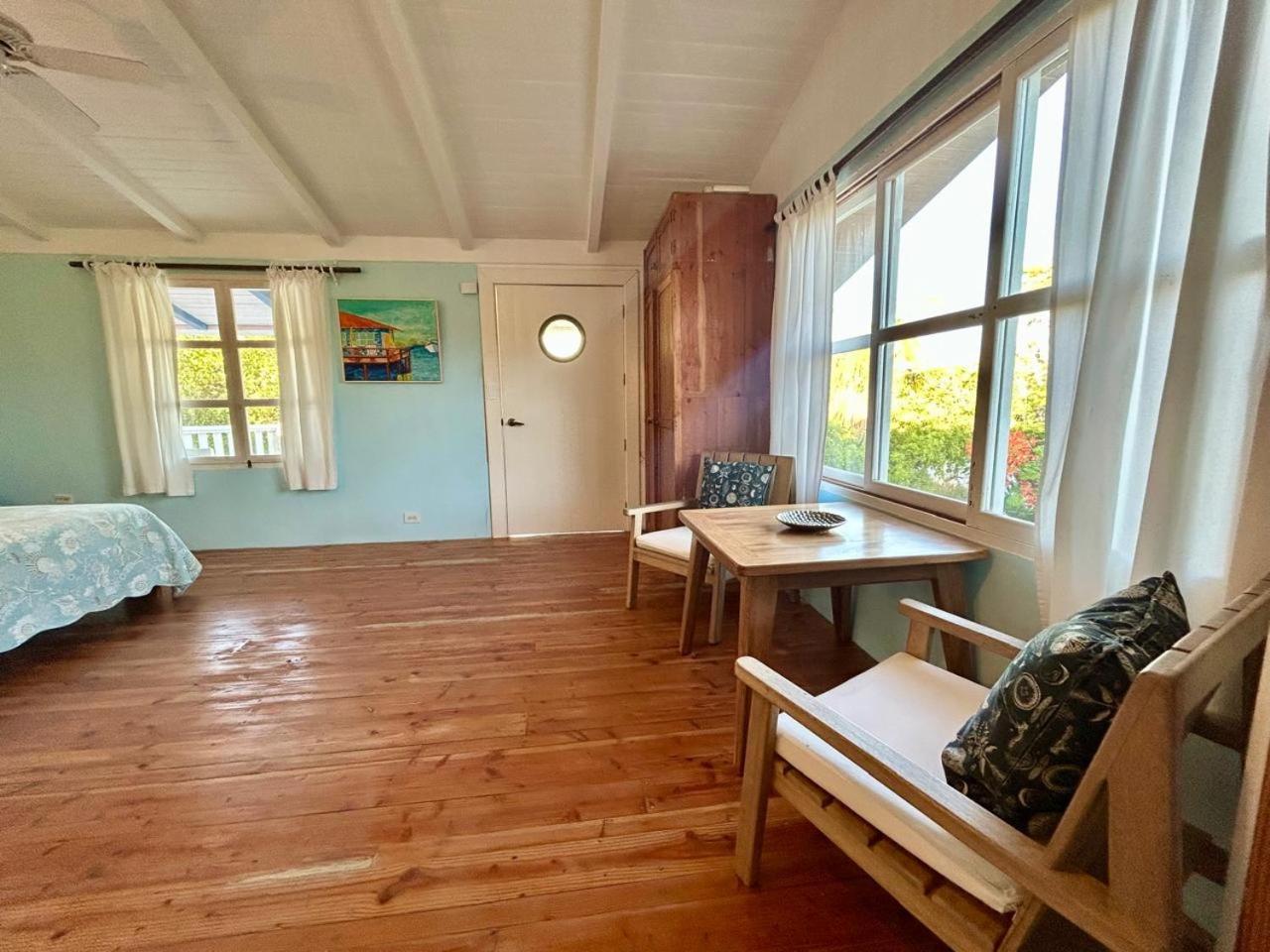Bed and Breakfast Casa Kubler Puerto Ayora  Esterno foto