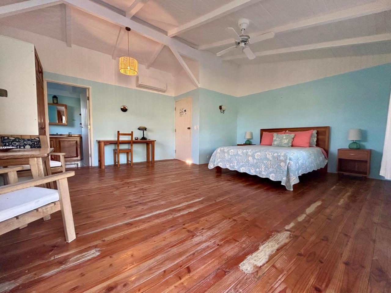 Bed and Breakfast Casa Kubler Puerto Ayora  Esterno foto