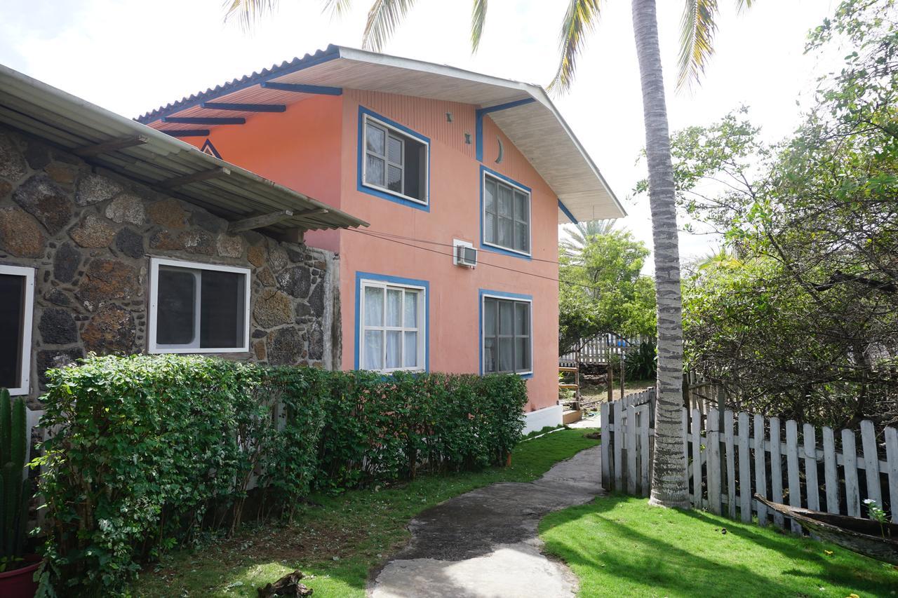 Bed and Breakfast Casa Kubler Puerto Ayora  Esterno foto