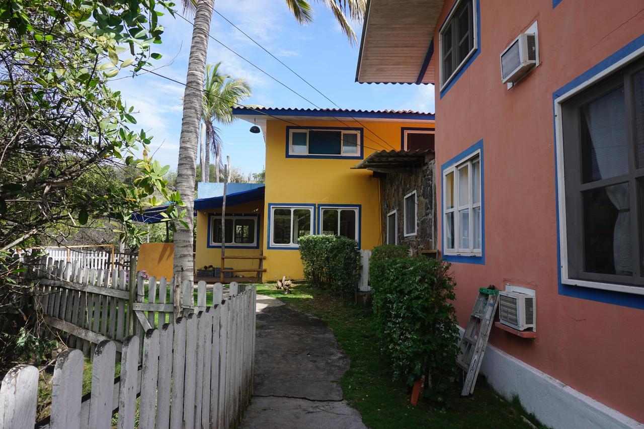 Bed and Breakfast Casa Kubler Puerto Ayora  Esterno foto